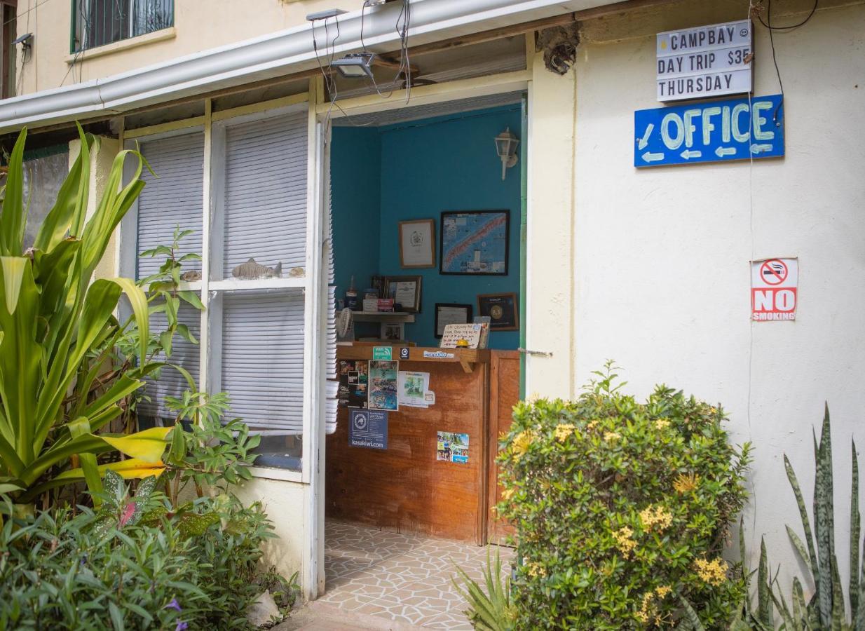 Roatan Backpackers' Hostel Sandy Bay Buitenkant foto