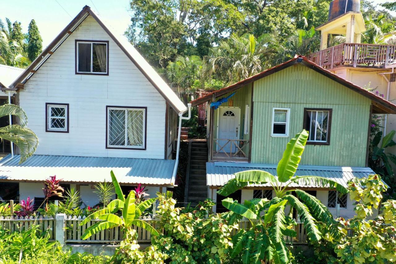 Roatan Backpackers' Hostel Sandy Bay Buitenkant foto
